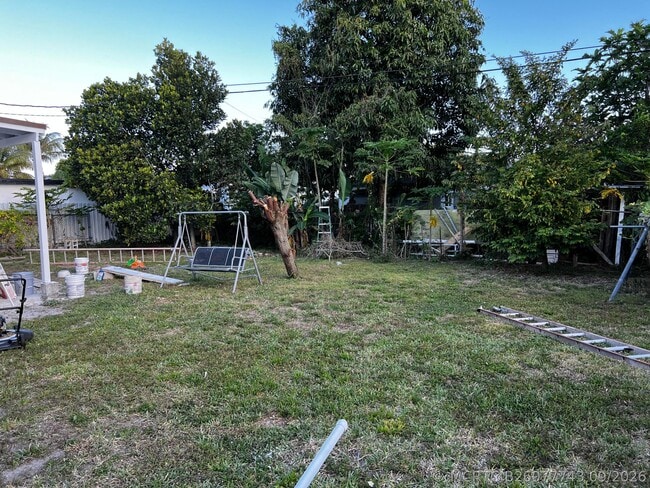 Foto del edificio - 1125 NW 144th St
