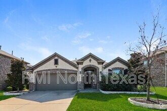 Building Photo - 2124 Austin Ln