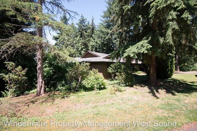 Building Photo - 6561 NE Monte Vista Pl