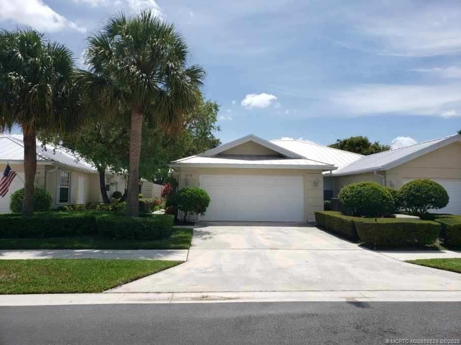 Foto principal - 1652 SW Waterfall Blvd