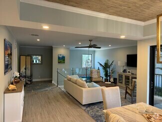 Building Photo - 16913 Waterbend Dr