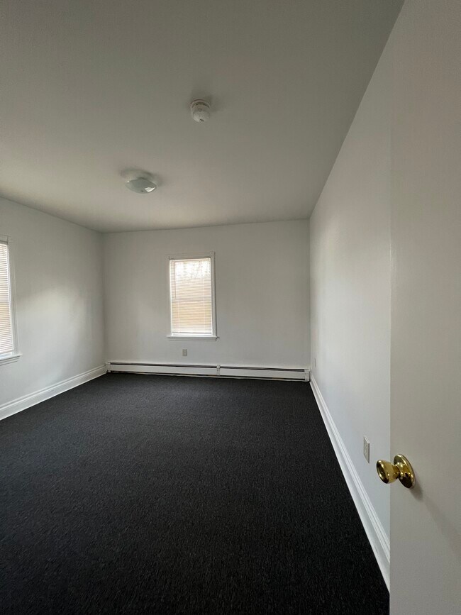 Building Photo - 17 Readville St