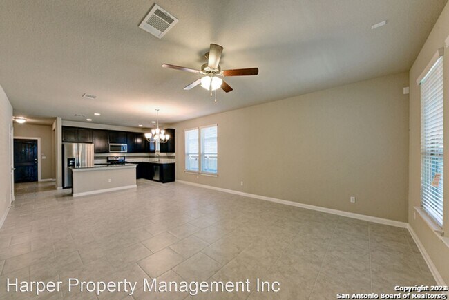 Building Photo - 3 br, 2.5 bath House - 25772 Velvet Creek