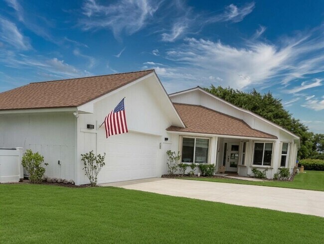 Foto del edificio - 6231 SE Ames Way