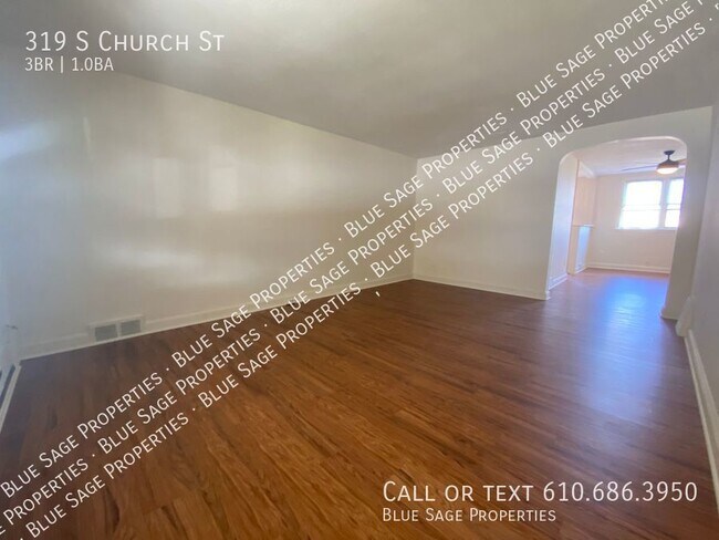 Foto del edificio - Beautiful 3 Bedroom, 1 Bath in Clifton Hei...