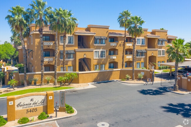 Building Photo - Colonia Del Sol Apartments
