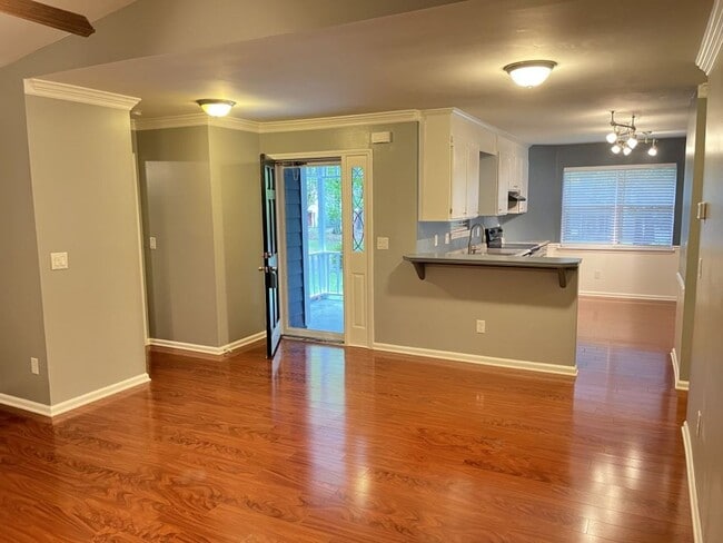 Foto del edificio - COMING SOON - OCCUPIED