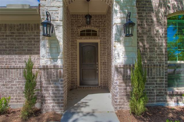 Building Photo - 139 Post Oak Wy