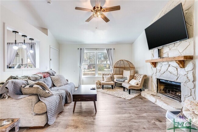 Foto del edificio - 106 W White Hawthorne Dr