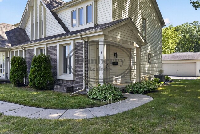 Foto del edificio - 5409 Westcastle Dr
