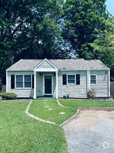 Building Photo - 4104 Comanche Dr