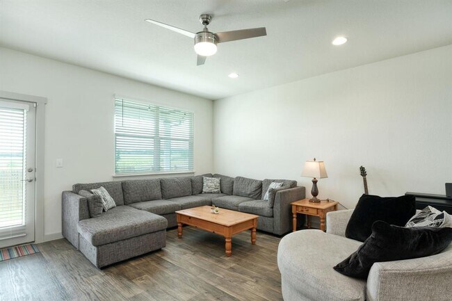 Foto del edificio - 13601 Baileyfield Dr