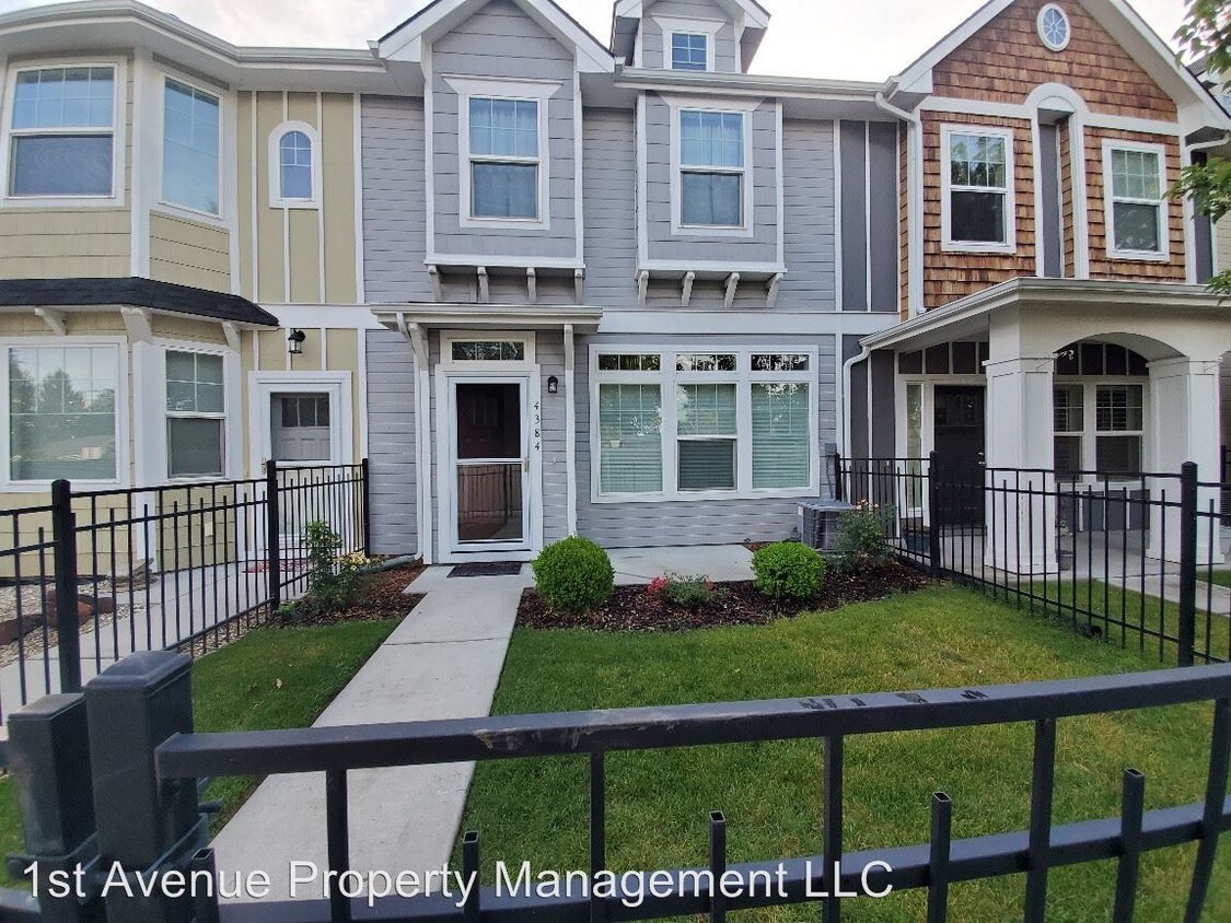 Foto principal - 3 br, 2.5 bath House - 4384 N Five Mile