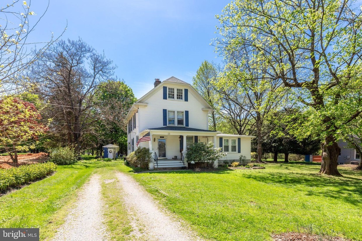 Primary Photo - 17 Belleview Ave