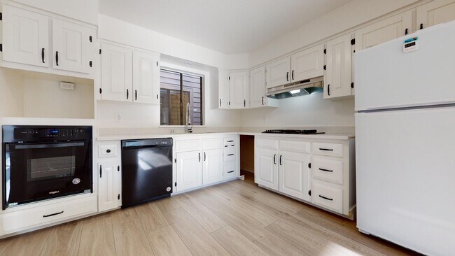Foto del edificio - 662 23rd Ave