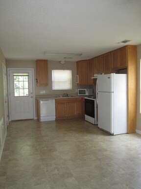 Building Photo - 485 Taleeda Ct