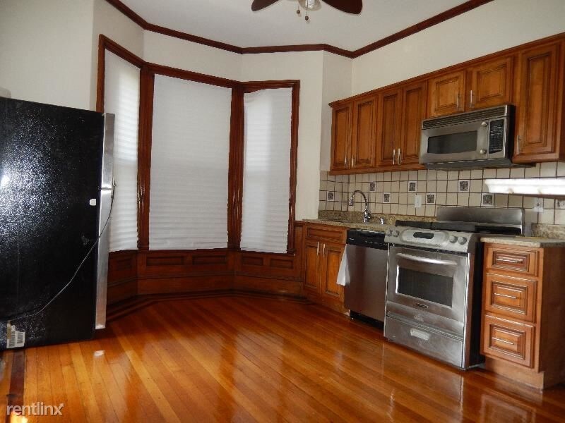 Primary Photo - 265 Princeton St
