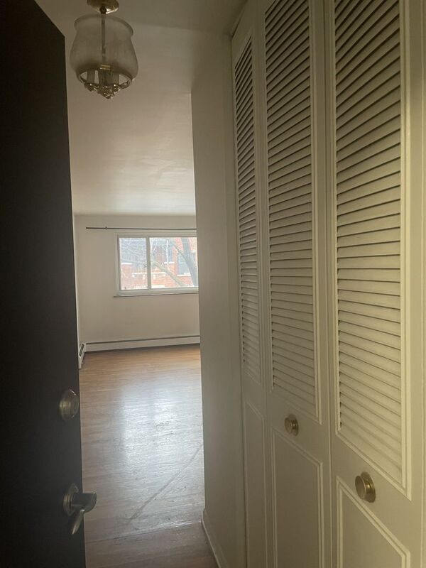 Foto del edificio - 515 W Wrightwood Ave
