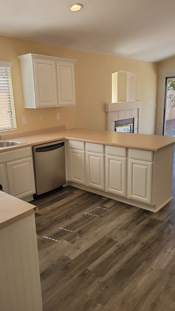 Building Photo - Charming Single Story 3 Bedroom Home For R...