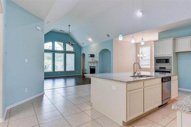 Building Photo - 2603 Deerwood Heights Ln