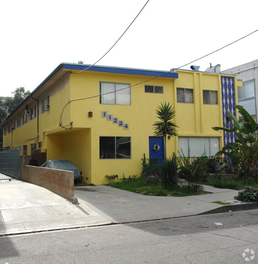 Building Photo - 11224 Huston St