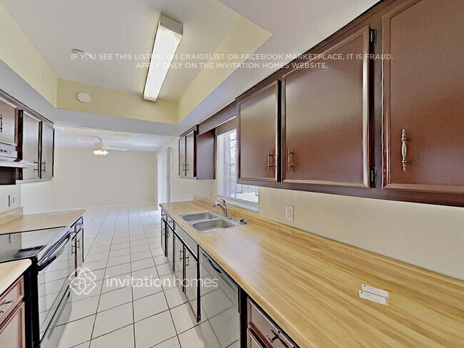 Foto del edificio - 1112 Morgan Rd