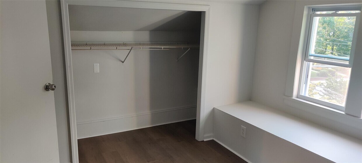 Foto principal - 90 Hempstead Ave