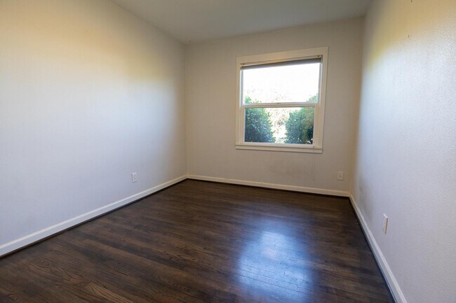 Foto del edificio - 4550 NE 14th Pl