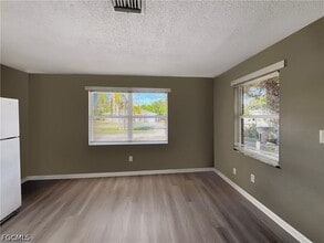 Building Photo - 13037 First St