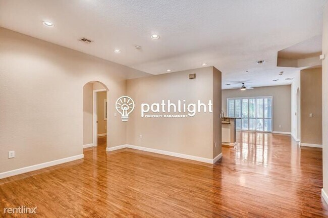 Building Photo - 4 br, 3 bath House - 1424 Southwest 154th ...
