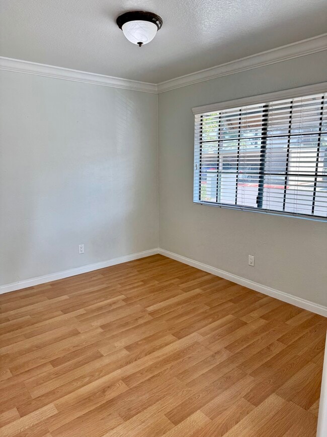 Dining Room - 3510 W Sweetbay Ct