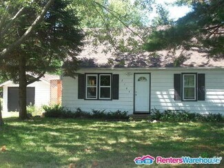 Building Photo - 7165 Sunrise Dr