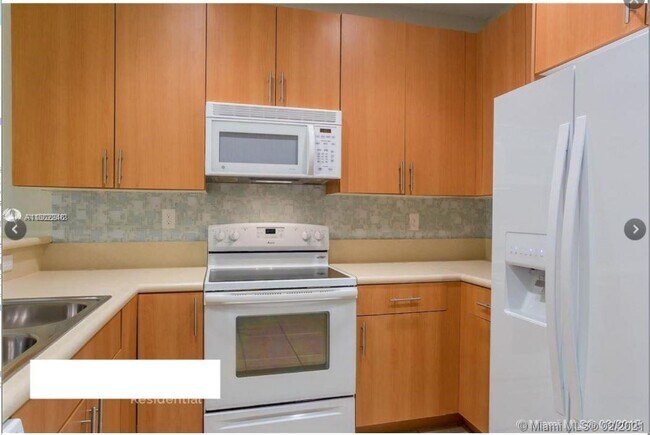 Foto del edificio - 2423 NW 31st Ct