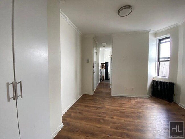 Foto del edificio - Prime Hudson Yards Area 1 Bedroom!!