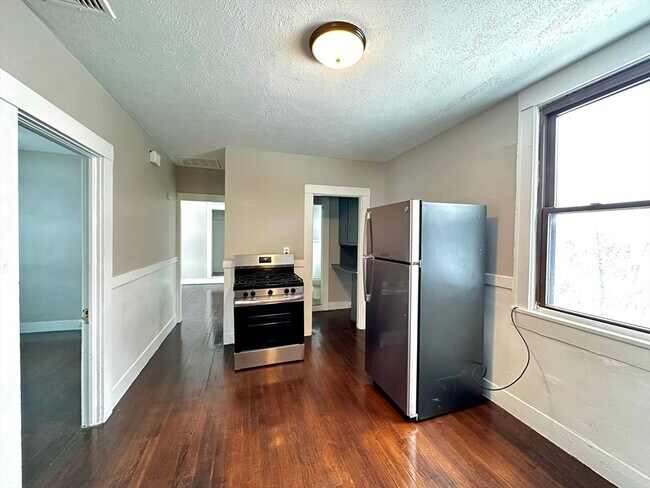 Foto del edificio - 56 Clinton Ave