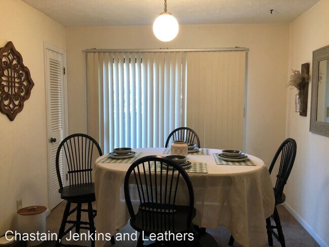 Foto del edificio - 2 br, 2.5 bath House - 187 Woodstone Drive