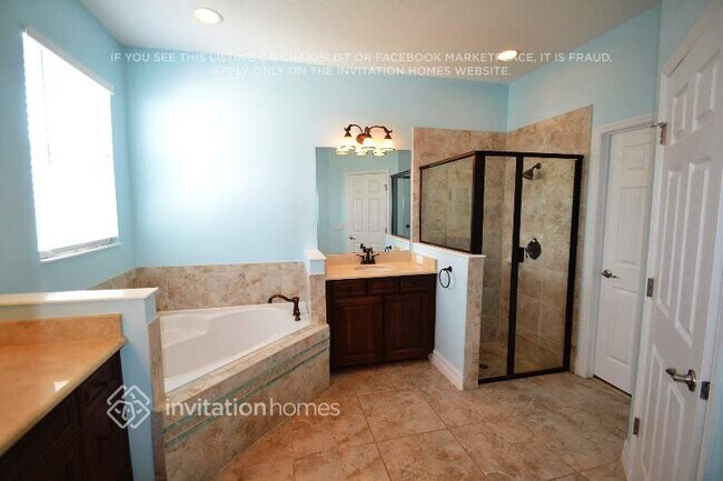 Foto del edificio - 360 Michigan Estates Cir