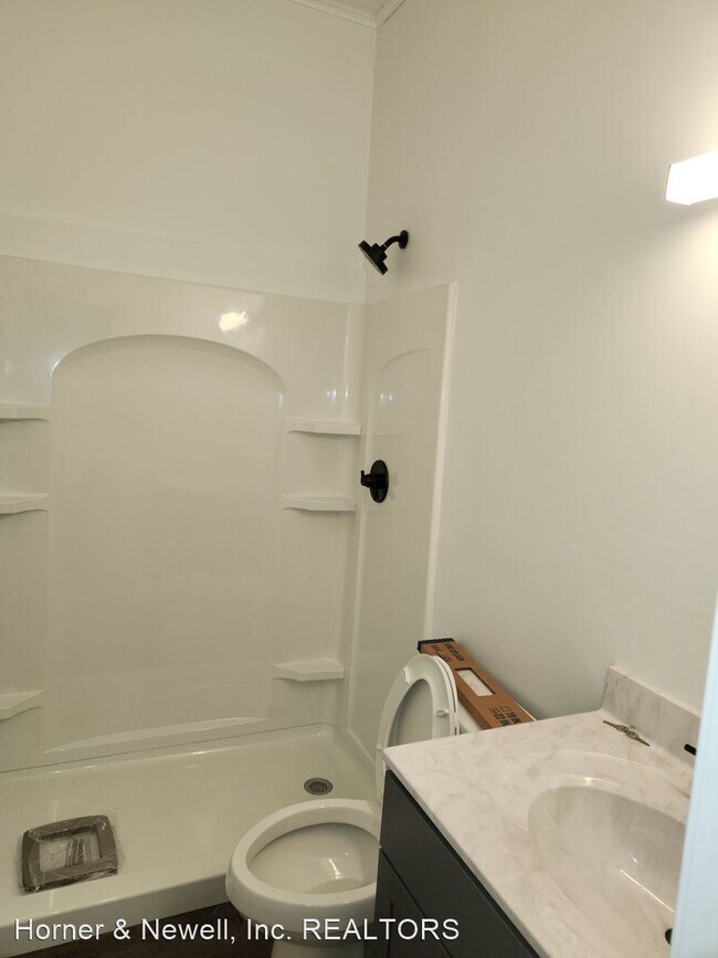 Foto del edificio - 2 br, 1 bath House - 111 Main Street, D