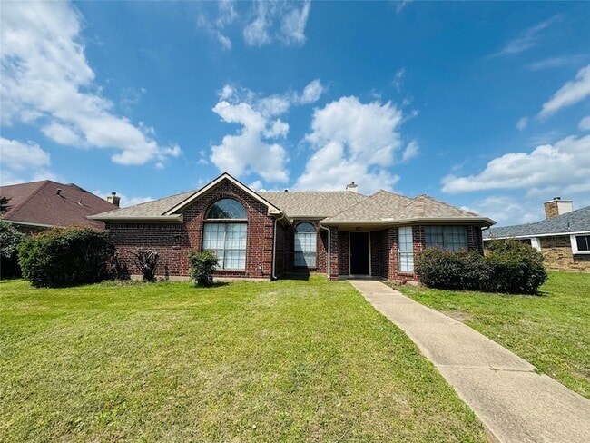 Photo - 1217 Buckeye Dr House