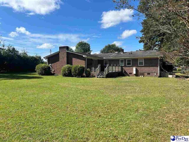 Foto del edificio - 1712 Hazel Dr