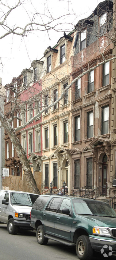 Primary Photo - 55 W 130th St