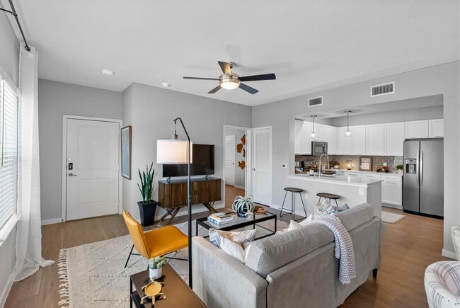 Foto del edificio - Bainbridge Creekside