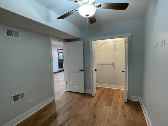 Building Photo - 4037 N St Louis Ave