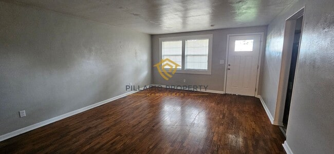 Building Photo - 1404 S Harrison St