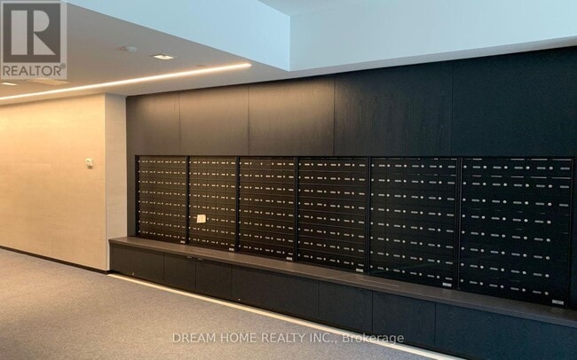 Photo du bâtiment - 203 College St