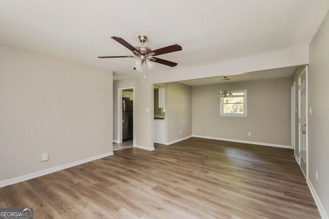 Foto del edificio - 10179 Waterford Rd NE