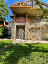 Building Photo - 1280 Lake Cir