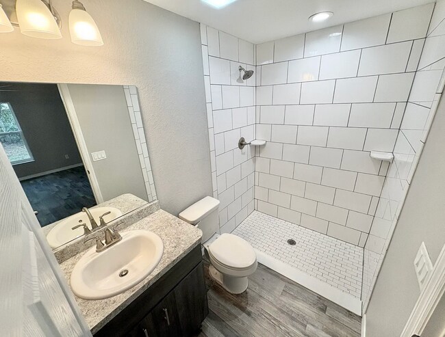 Foto del edificio - 5384 NW 60th Terrace