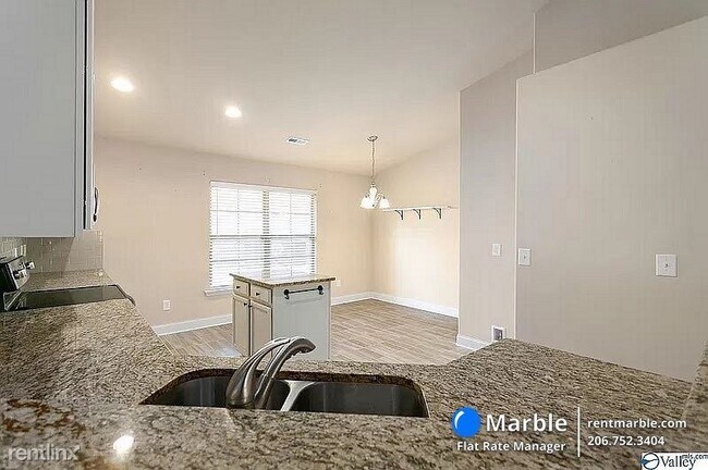 Foto del edificio - 4 br, 2 bath House - 2457 Belltown Dr SW