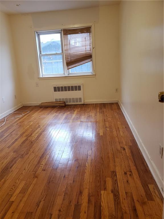 Foto del edificio - 1588 Remsen Ave